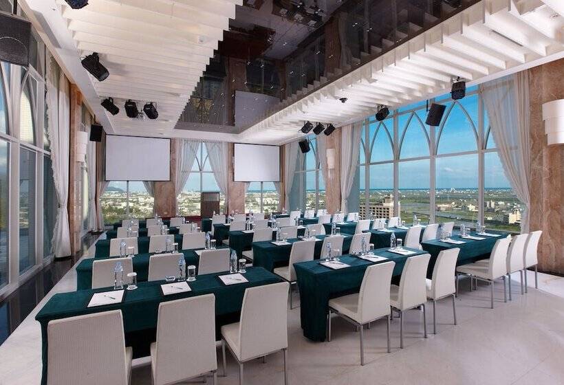 Evergreen Resort Hotel   Jiaosi