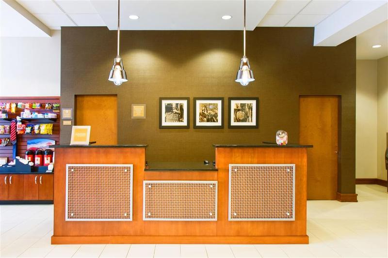 هتل Four Points By Sheraton Raleigh Durham Airport