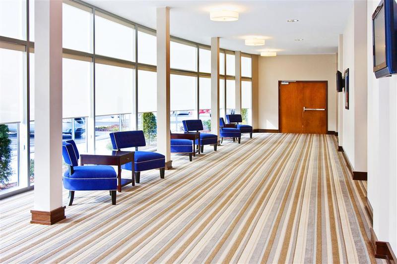 هتل Four Points By Sheraton Raleigh Durham Airport