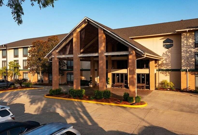 هتل Inn At Coushatta