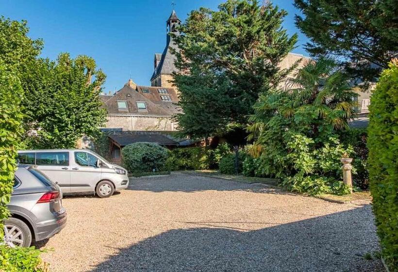 هتل Le Pavillon Des Lys   Hôtel Particulier