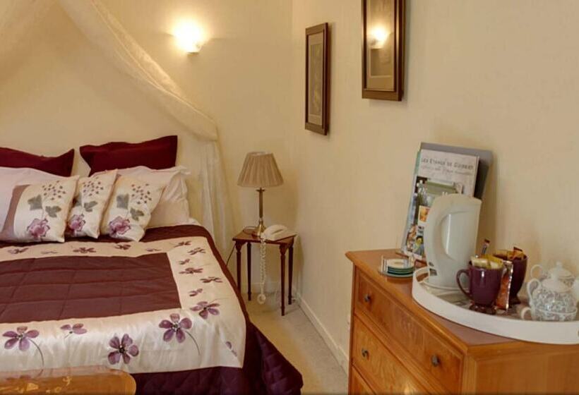 ホテル Les Etangs De Guibert