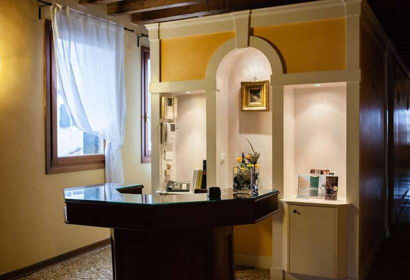 Fotos del hotel Locanda Ai Santi Apostoli:  25