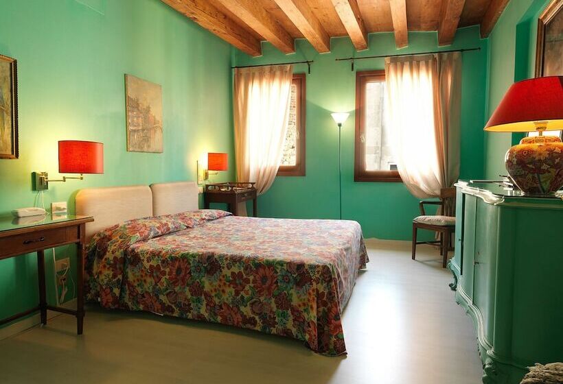 Fotos del hotel Locanda Ai Santi Apostoli:  9