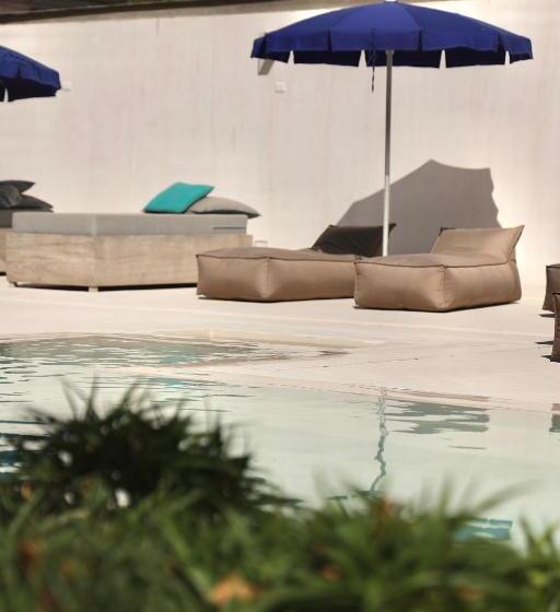 هتل Oriente Suites E Spa