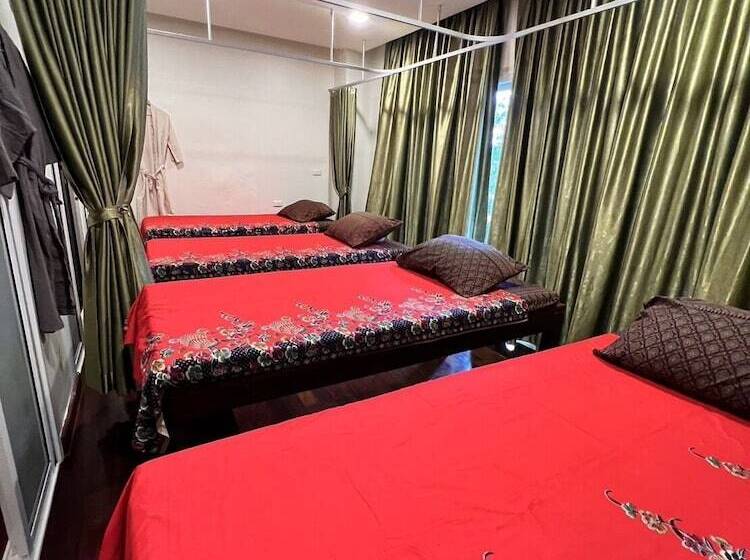 هتل Phunawa Resort Phuket Karon Beach   Sha Plus