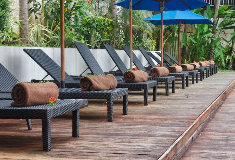هتل Phunawa Resort Phuket Karon Beach   Sha Plus
