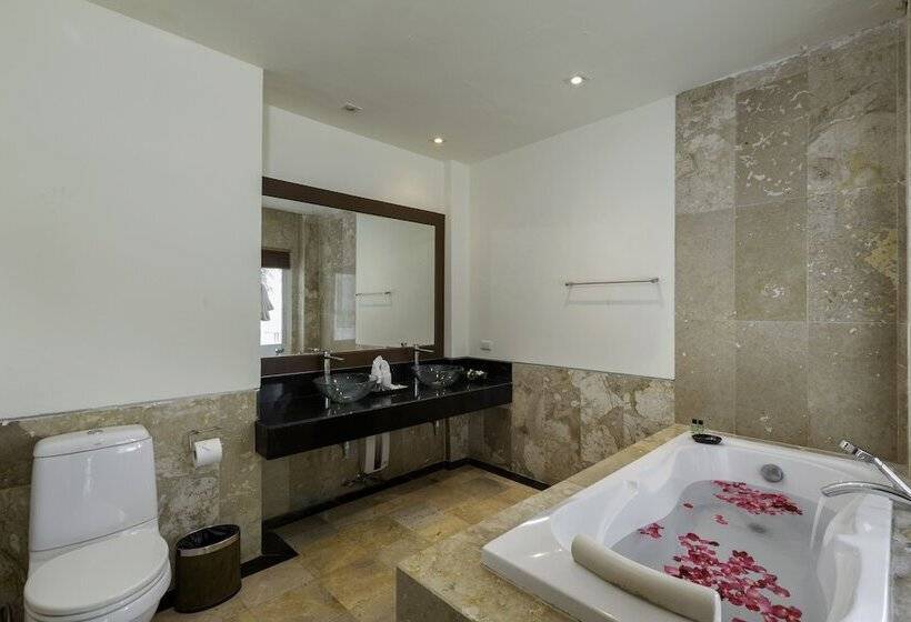 هتل Phunawa Resort Phuket Karon Beach   Sha Plus