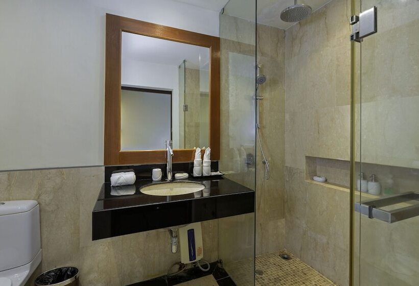 هتل Phunawa Resort Phuket Karon Beach   Sha Plus