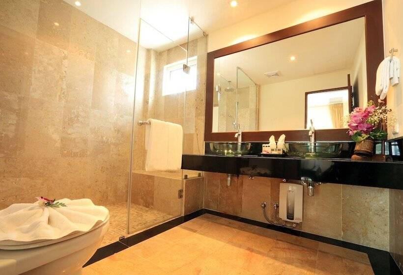 هتل Phunawa Resort Phuket Karon Beach   Sha Plus
