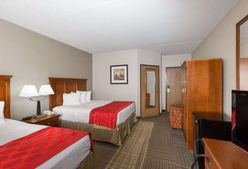 هتل Ramada By Wyndham Platte City Kci Airport