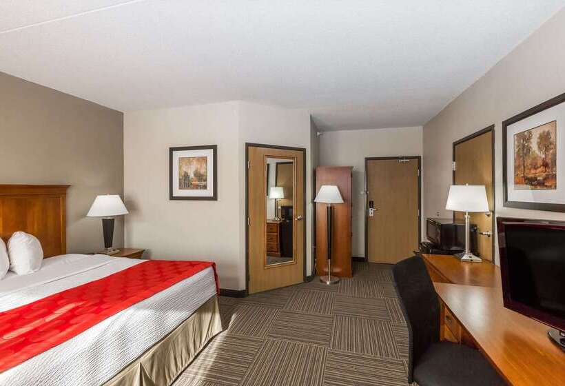 هتل Ramada By Wyndham Platte City Kci Airport