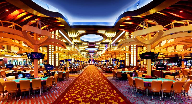 هتل Resorts World Sentosa  Equarius