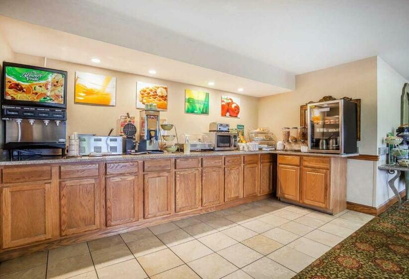 ホテル Tahlequah Inn