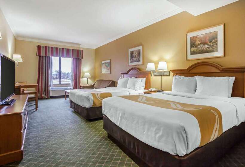 ホテル Tahlequah Inn