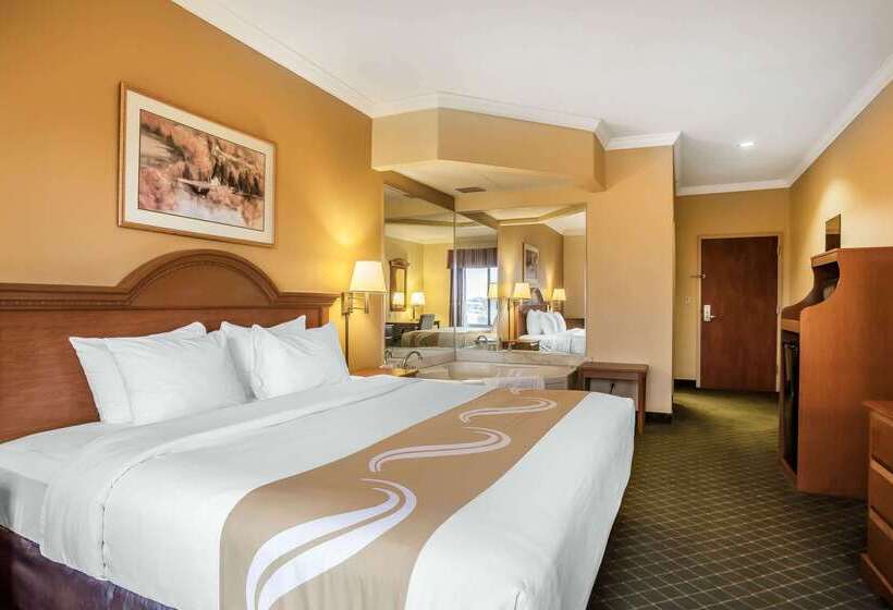 فندق Rodeway Inn Tahlequah