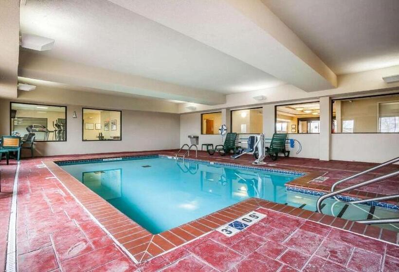 ホテル Tahlequah Inn