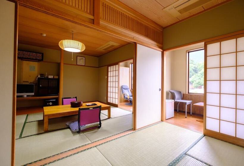 Hotel Ryokan Nobiru Sansou