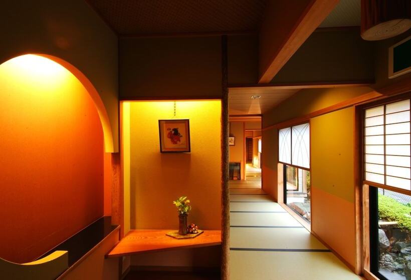 هتل Ryokan Onishiya Suishoen – Kinosaki Onsen