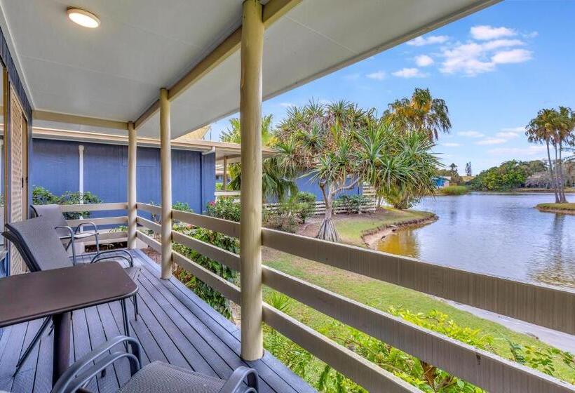 בית מלון כפרי Sanctuary Lakes Fauna Retreat