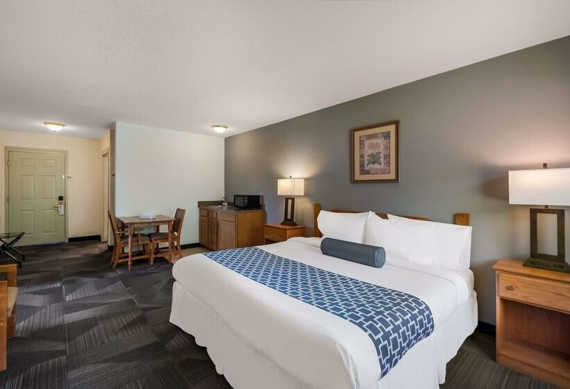 Hotel Surestay Plus  By Best Western Berkeley Springs