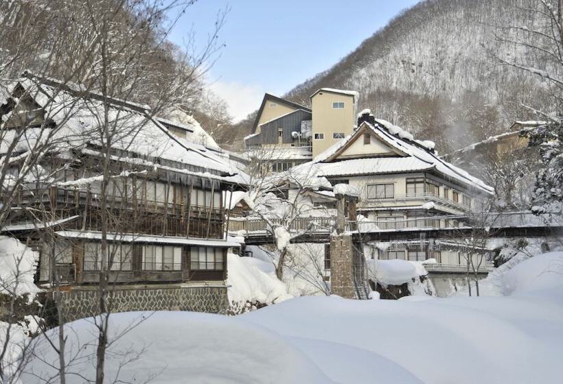 ホテル Takaragawa Onsen Ousenkaku