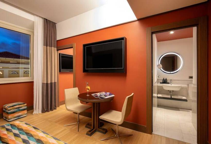 Fotos del hotel The Independent:  22