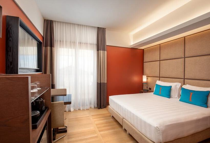 Fotos del hotel The Independent:  2