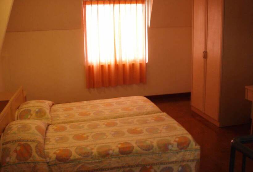 هتل Bayu Beach Resort