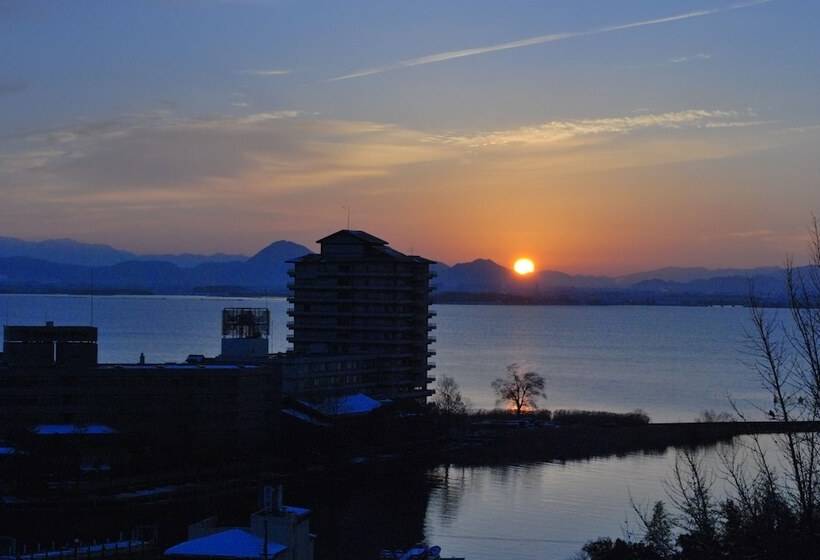هتل Biwako Hanakaido