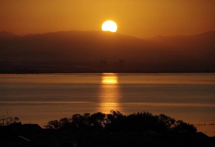 هتل Biwako Hanakaido