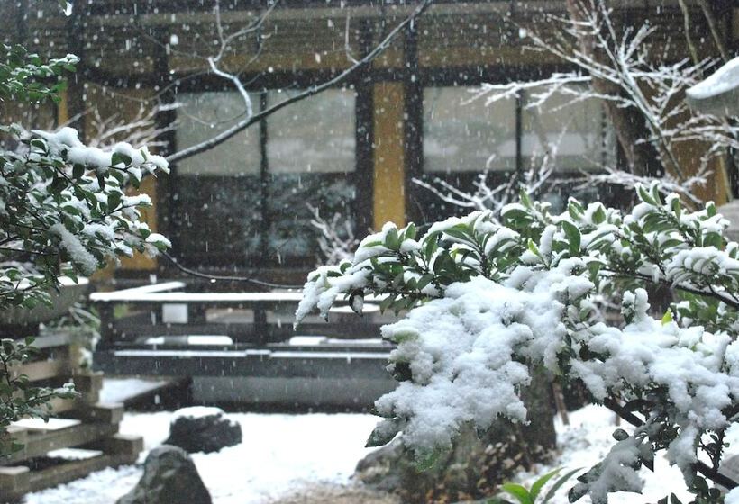 هتل Biwako Hanakaido