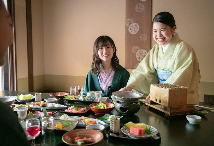 هتل Biwako Hanakaido