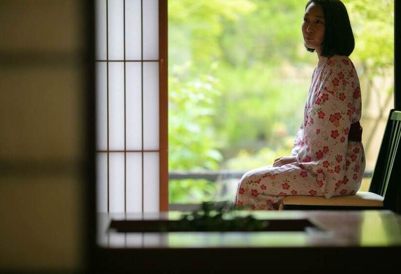 هتل Biwako Hanakaido