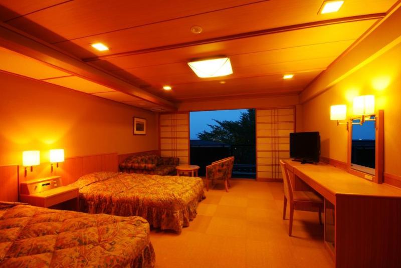 هتل Biwako Hanakaido