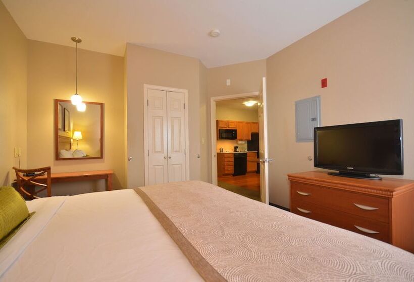 هتل Candlewood Suites Clarksville By Ihg