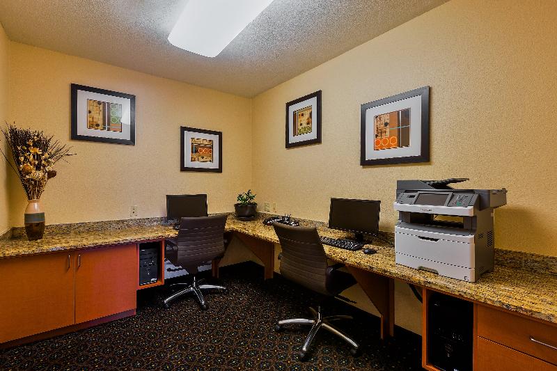 هتل Candlewood Suites Decatur Medical Center, An Ihg