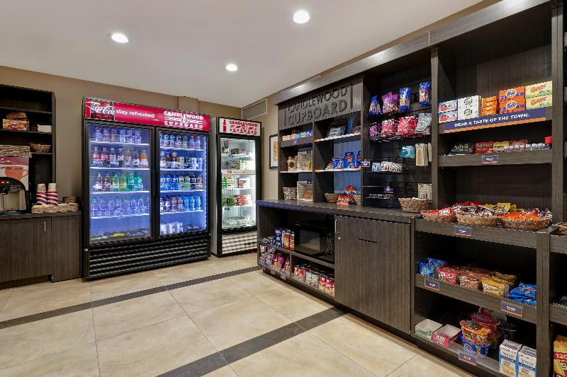 هتل Candlewood Suites Indianapolis South, An Ihg
