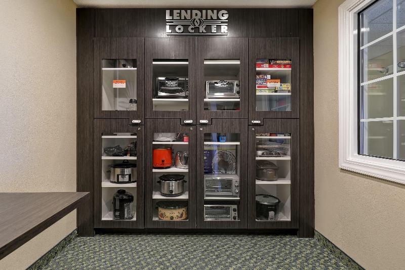 בית מלון כפרי Candlewood Suites Indianapolis   South, An Ihg