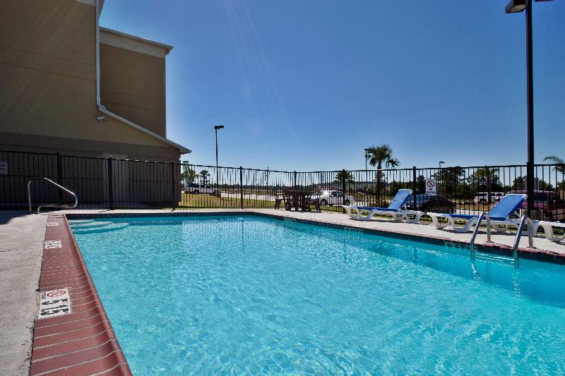 هتل Candlewood Suites Lake Charles Sulphur, An Ihg