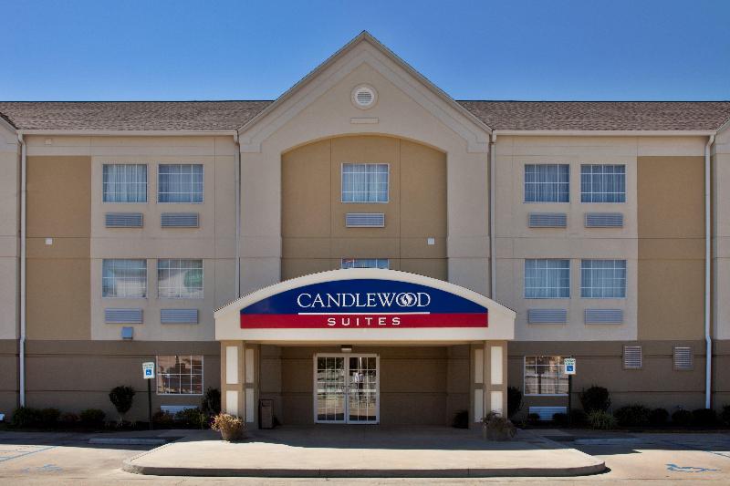 هتل Candlewood Suites Lake Charles Sulphur, An Ihg