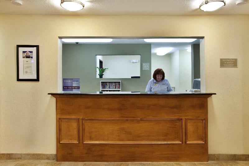 هتل Candlewood Suites Lake Charles Sulphur, An Ihg