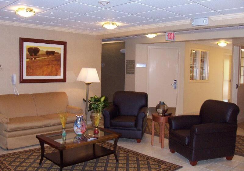 فندق Candlewood Suites Olive Branch By Ihg