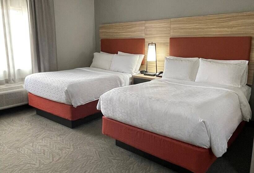 هتل Candlewood Suites Tuscaloosa, An Ihg