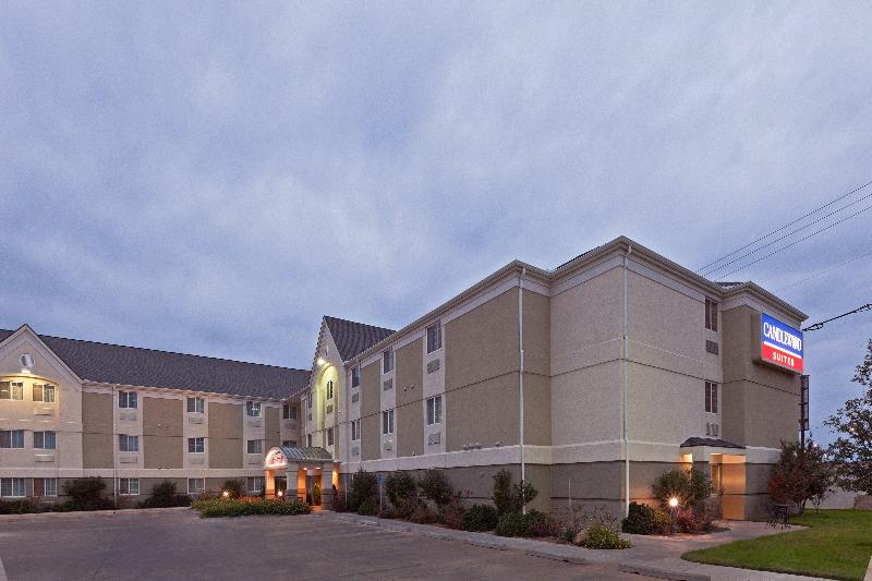 هتل Candlewood Suites Wichita Falls At Maurine Street By Ihg