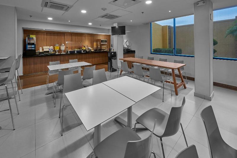 Fotos del hotel City Express Torreon:  12