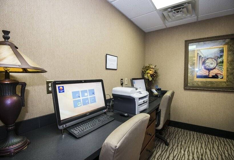 هتل Comfort Inn & Suites Conway