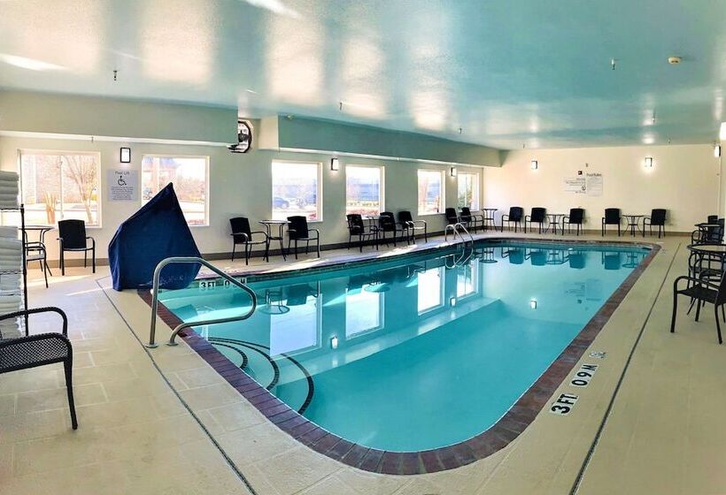 هتل Comfort Inn & Suites Conway