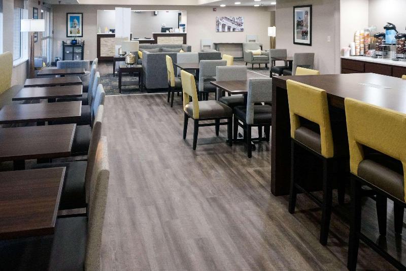 هتل Comfort Inn & Suites Conway