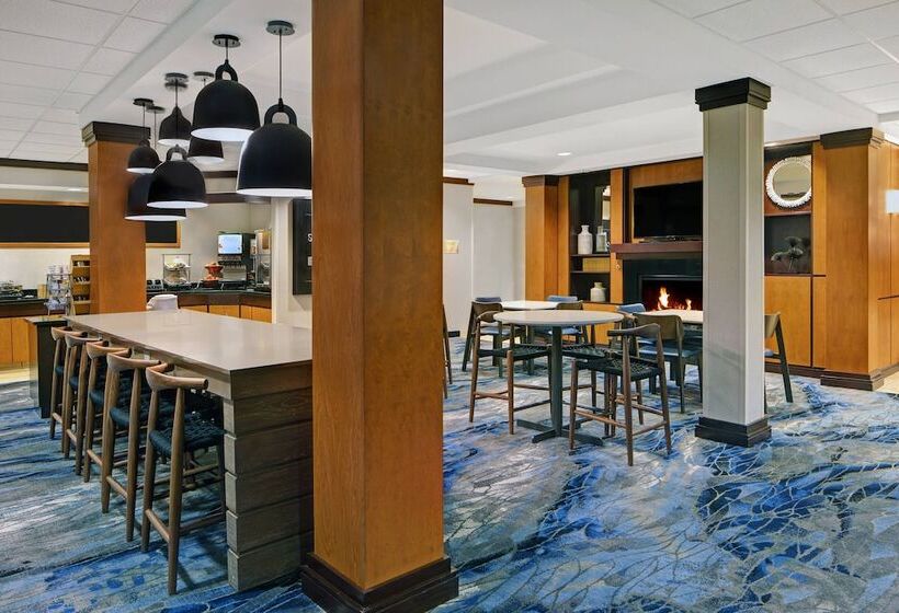 هتل Fairfield Inn And Suites Carlsbad